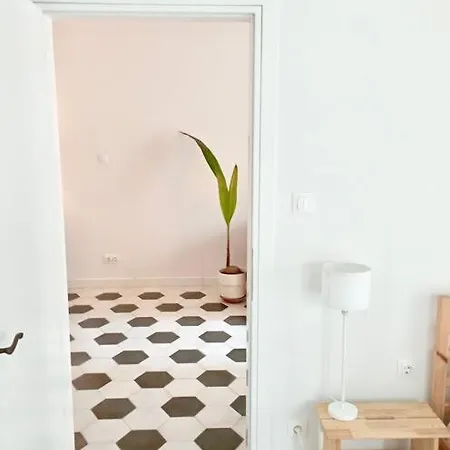 Stylish Flat Near Promenade *